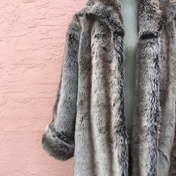 Alpine Studio Oversized Faux Fur Coat - Picture 3 of 10